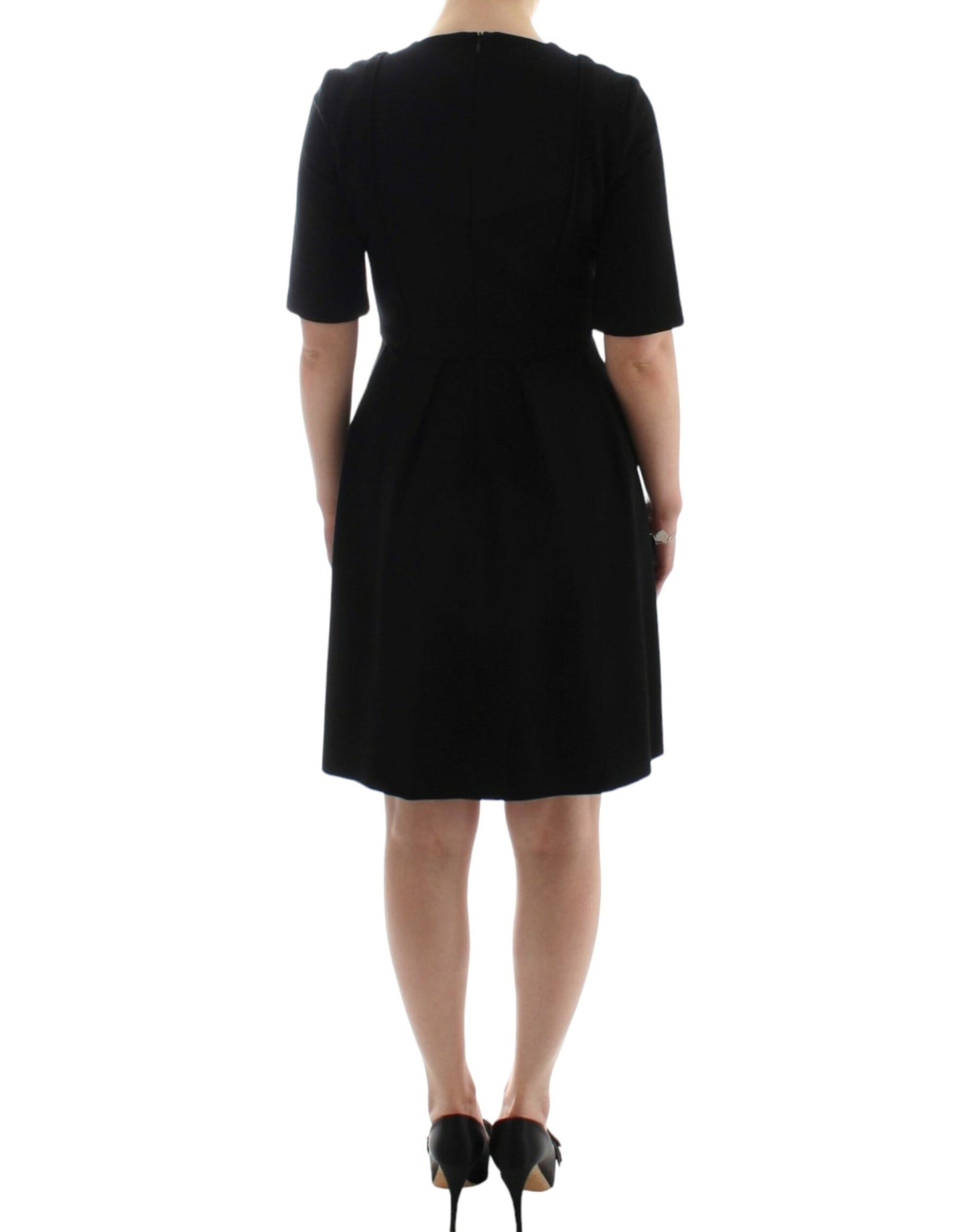 Elegant Black Short Sleeve Venus Dress