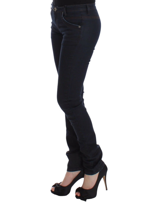 Chic Dark Blue Slim Jeans for Elegant Style