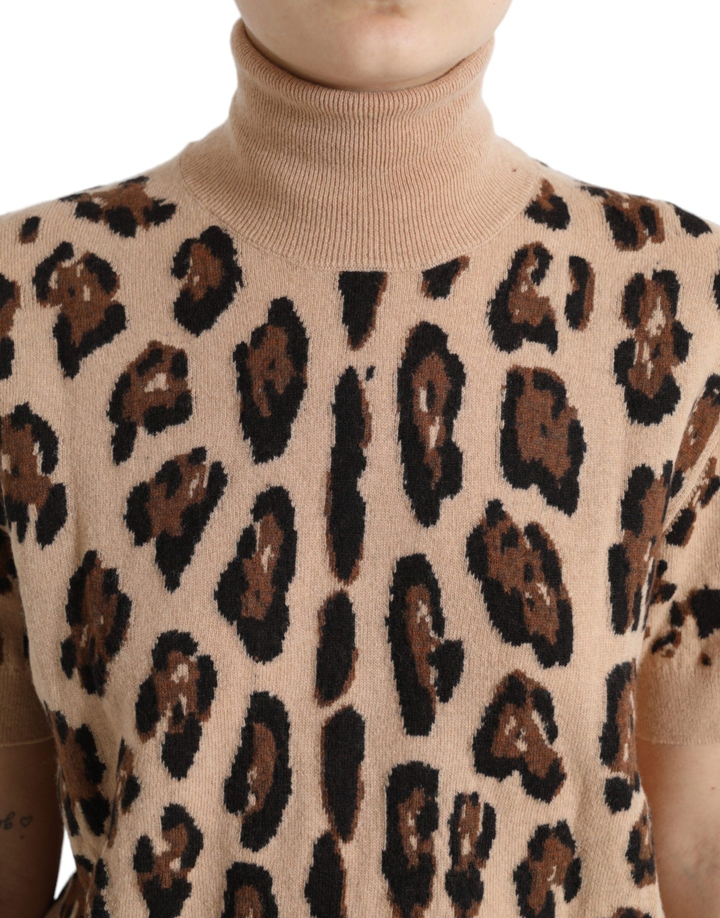 Elegant Beige Leopard Turtleneck Wool Top