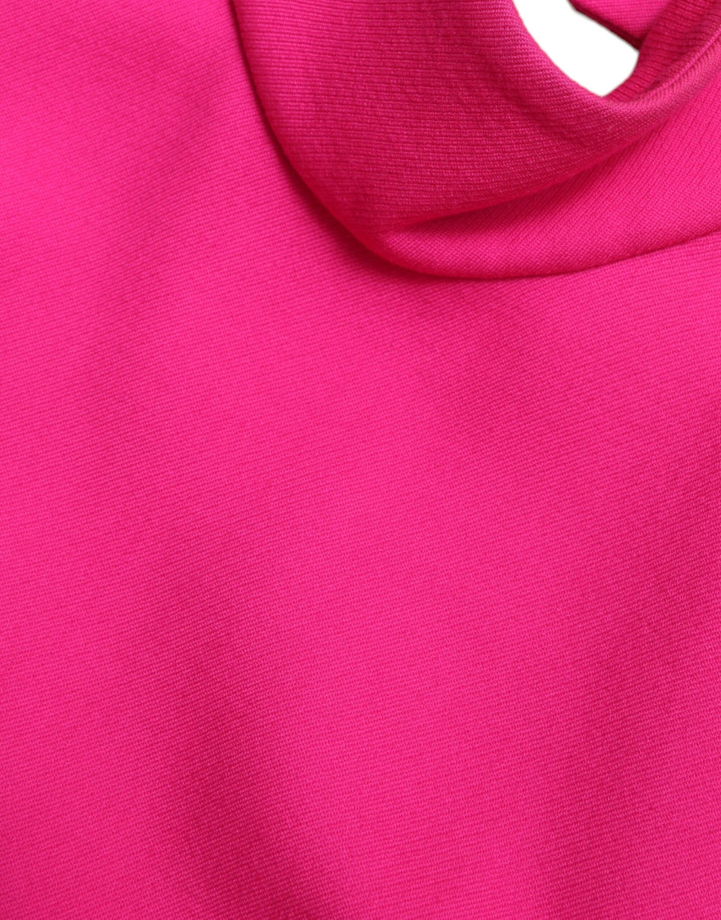 Elegant Pink Turtleneck Sleeveless Wool Top