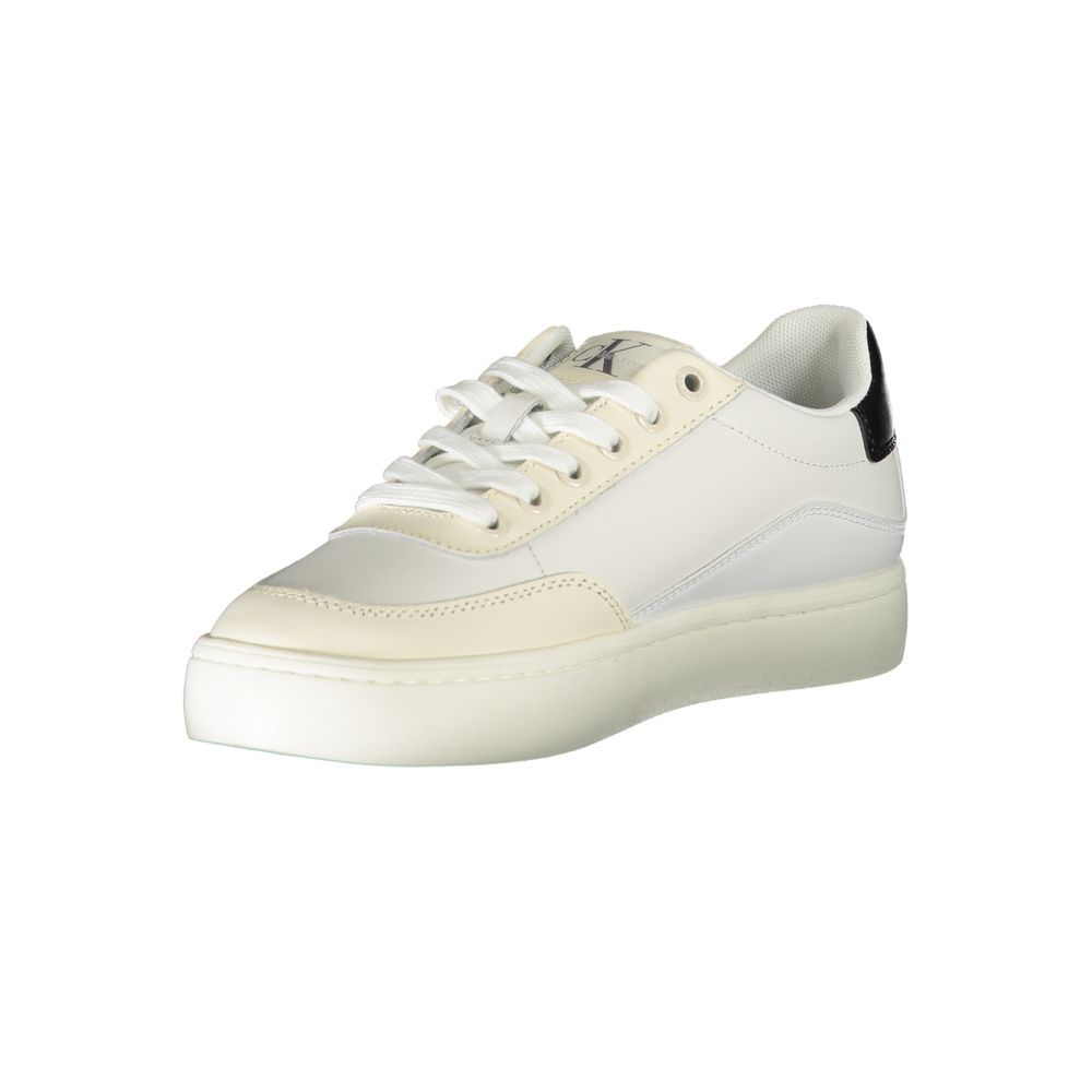 Chic White Lace-Up Sneakers with Contrast Detailing