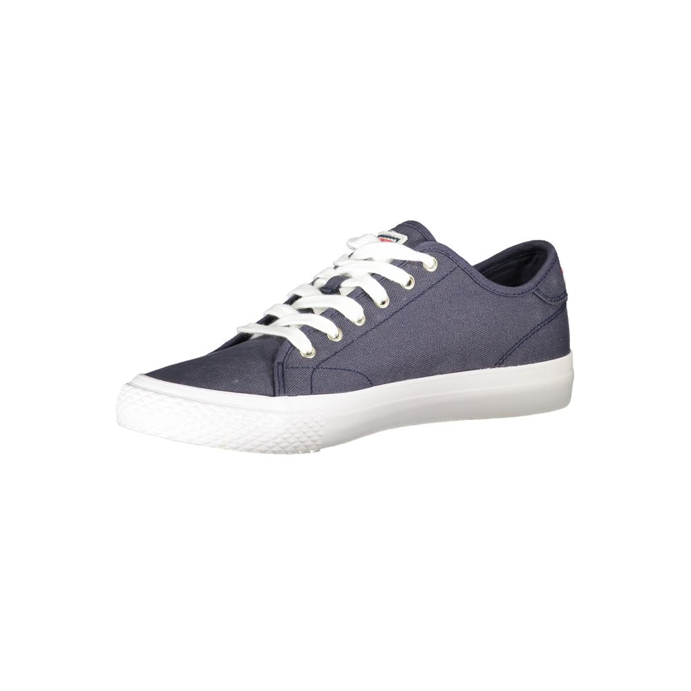 Classic Sports Sneakers with Contrasting Details