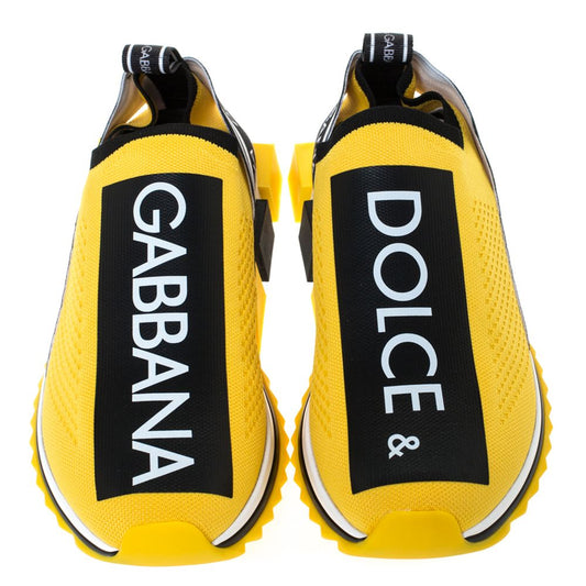 Chic Logo-Print Stretch Sneakers in Vibrant Yellow