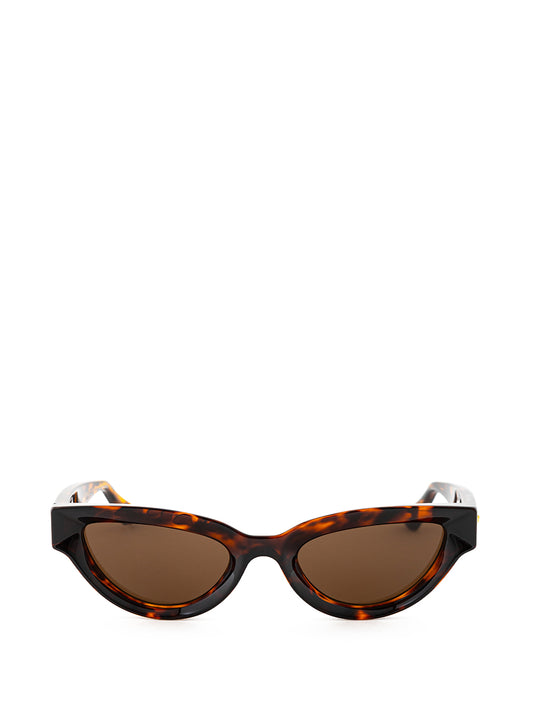 Elegant Tortoise-Shell Sunglasses