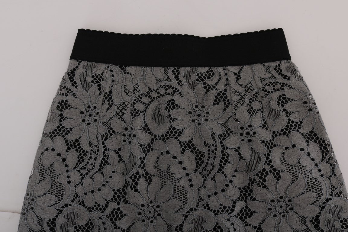 Chic Gray Mini Skirt for Elegant Evenings