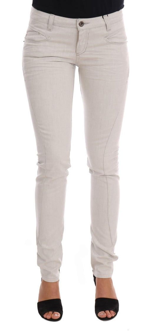 Chic White Slim-Fit Stretch Jeans