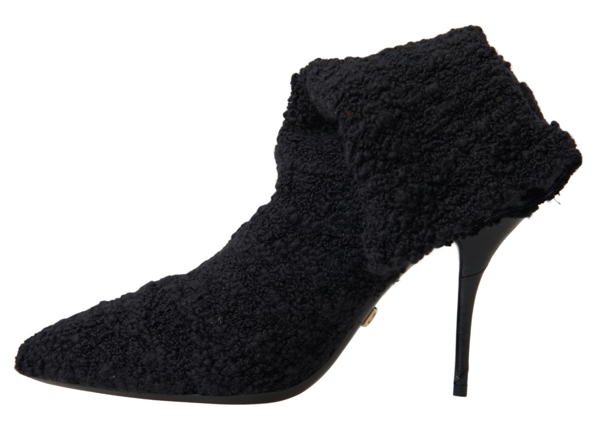 Elegant Virgin Wool Mid Calf Boots