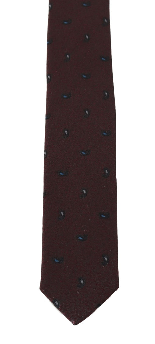 Elegant Bordeaux Silk Necktie