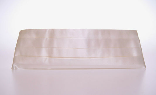 Elegant White Silk Cummerbund