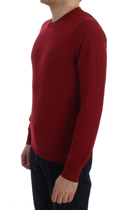 Elegant Scarlet Cashmere Crew-Neck Sweater