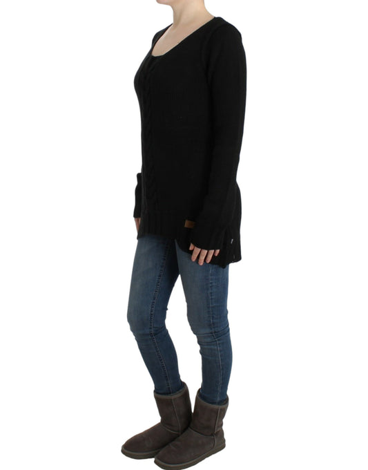 Alluring Black Knitted Crew Neck Sweater