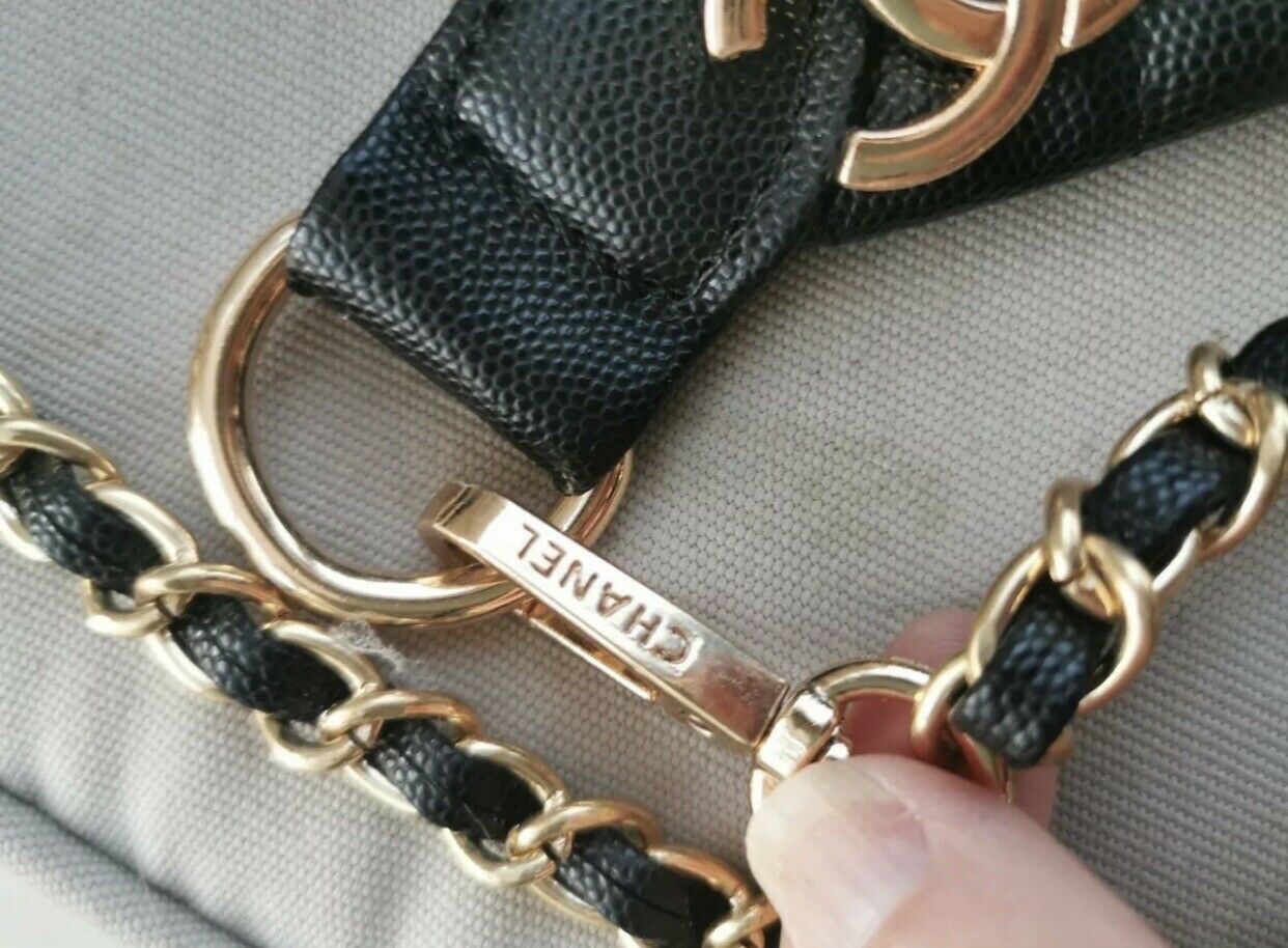 Chanel VIP Gift 2023 - Gold Rabbit Keychain