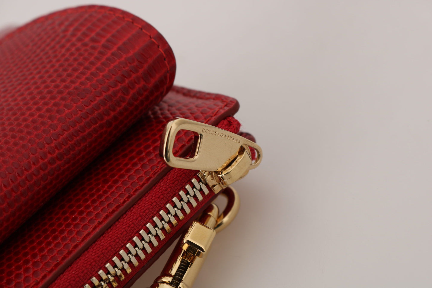 Elegant Crimson Crossbody Leather Bag