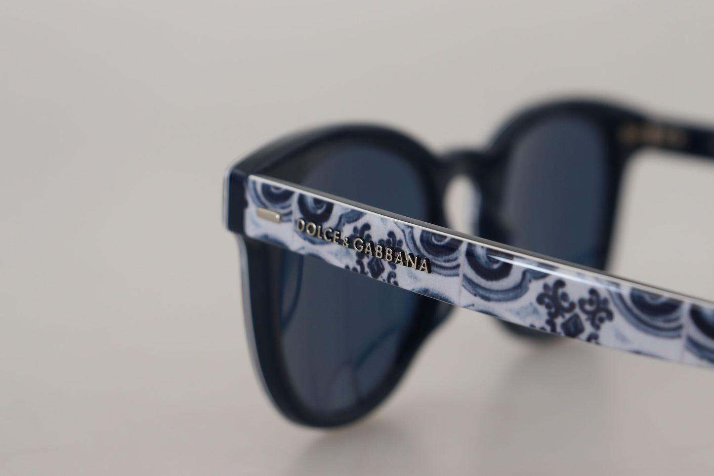 Majolica Blue Round Sunglasses for Women