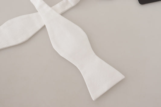 Elegant White Silk Tie for Sophisticated Gentlemen