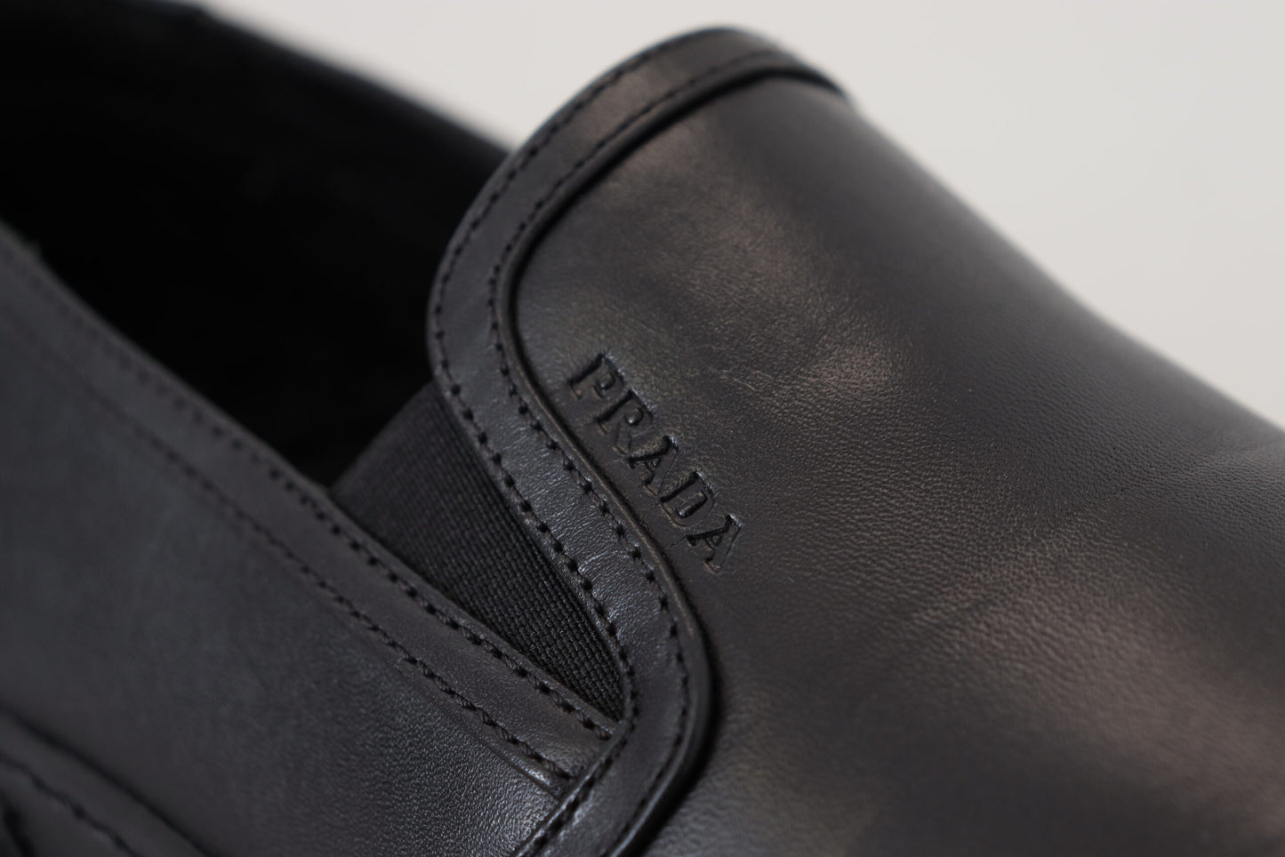 Sleek Black Low-Top Leather Sneakers