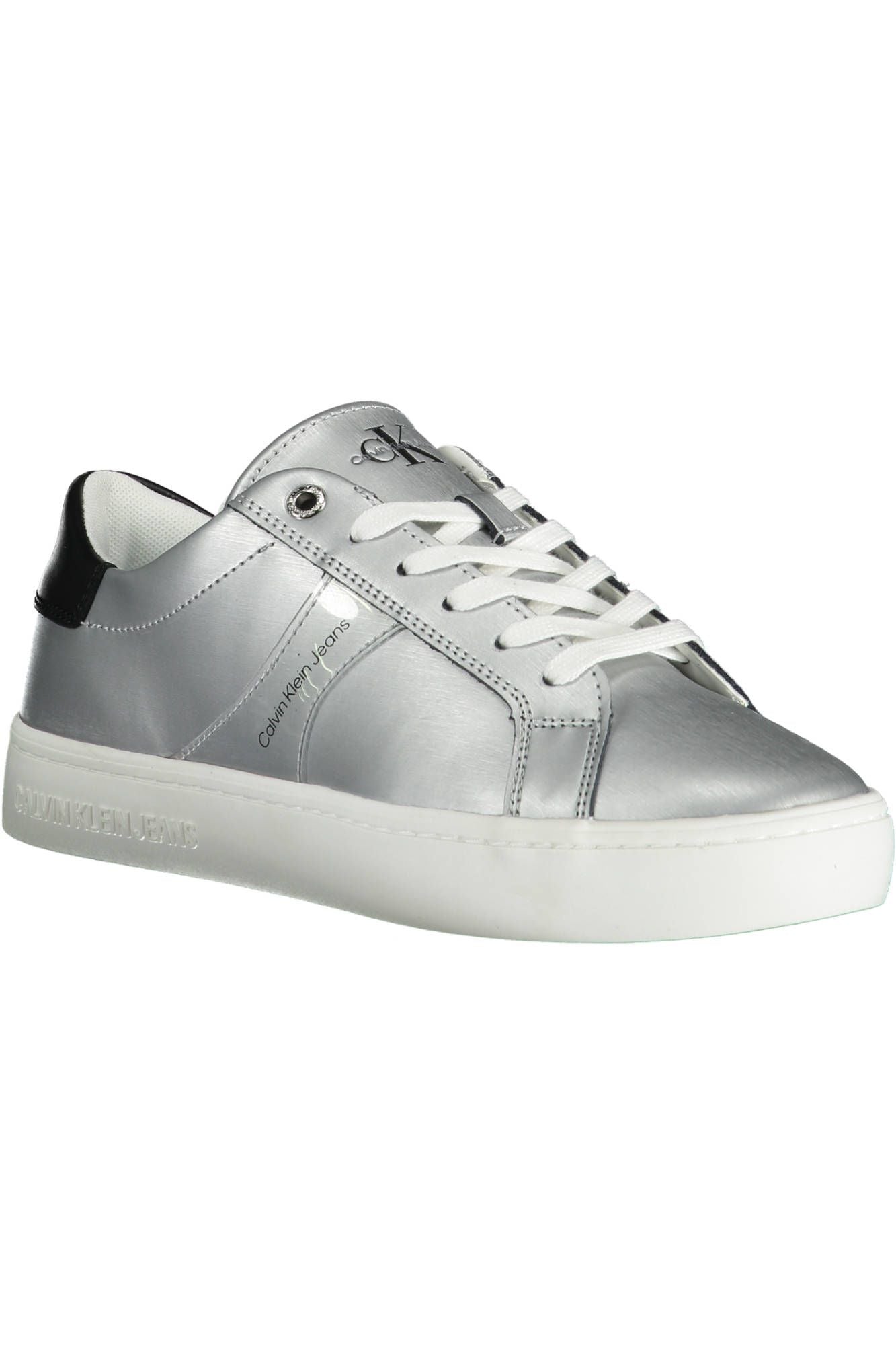 Elegant Silver Laced Sneakers with Contrasting Sole