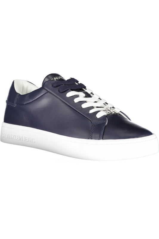 Sleek Blue Sneakers with Contrasting Details