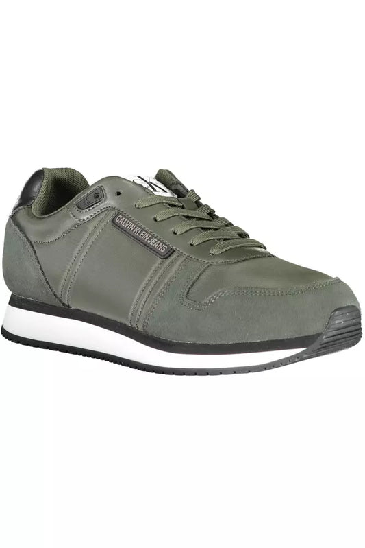 Sleek Green Lace-Up Sneakers with Contrasting Sole