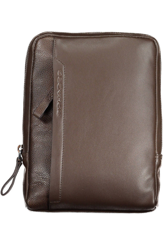 Elegant Brown Leather Shoulder Bag with Contrasting Details