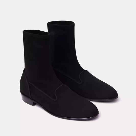 Sleek Suede Ankle Boots with Comfort Fit