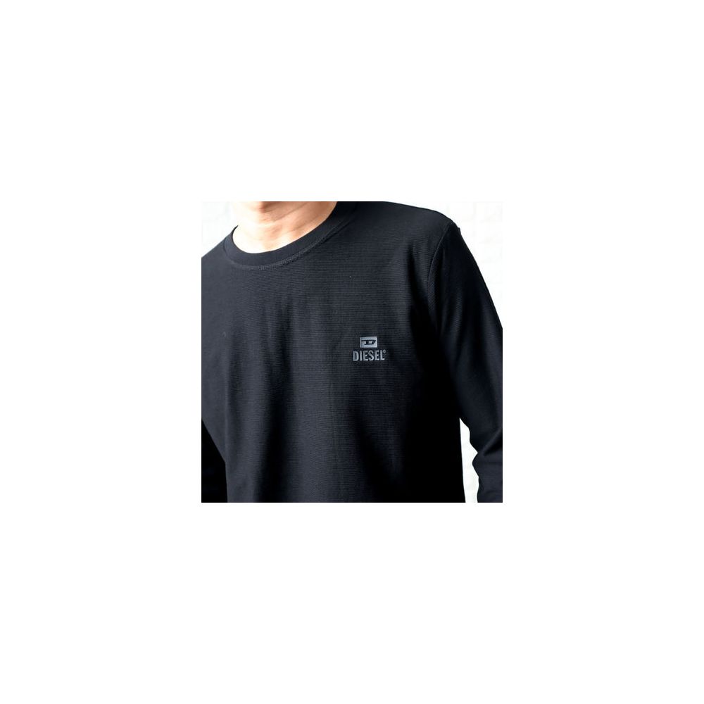 Sleek Cotton Crew-Neck Sweater With Logo Detail