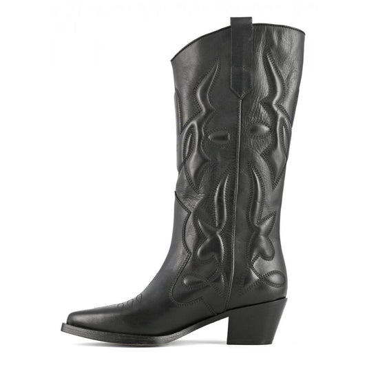 Chic Black Leather Texan Boots