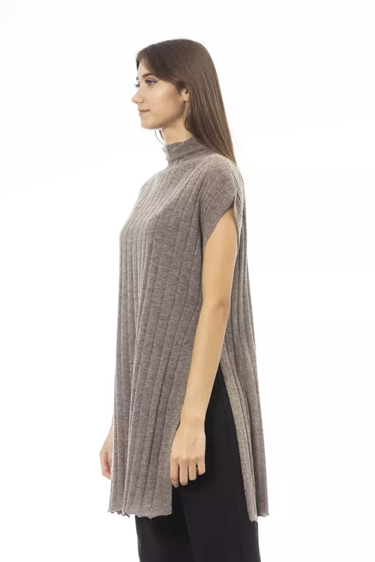 Chic Alpaca Blend Turtleneck Sweater with Side Slits