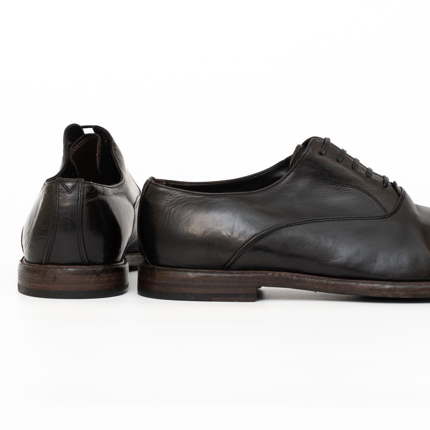 Elegant Men's Black Leather Derby Shoes
