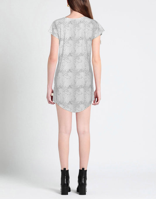 Chic Leopard Print Dress in Grey Tones