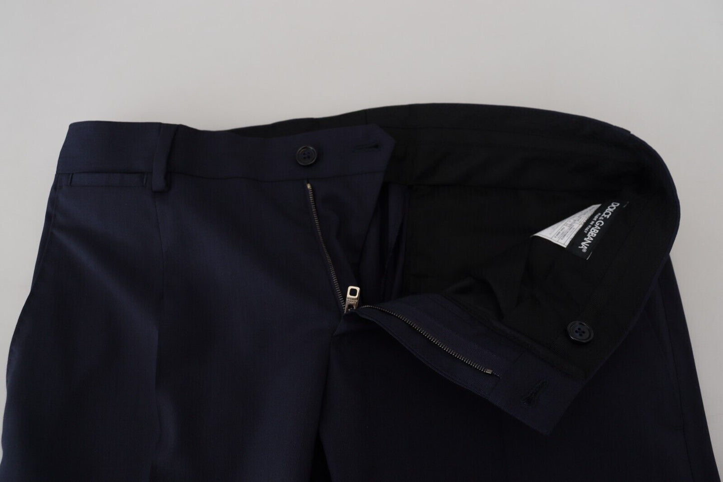 Elegant Black Wool-Silk Slim Fit Suit