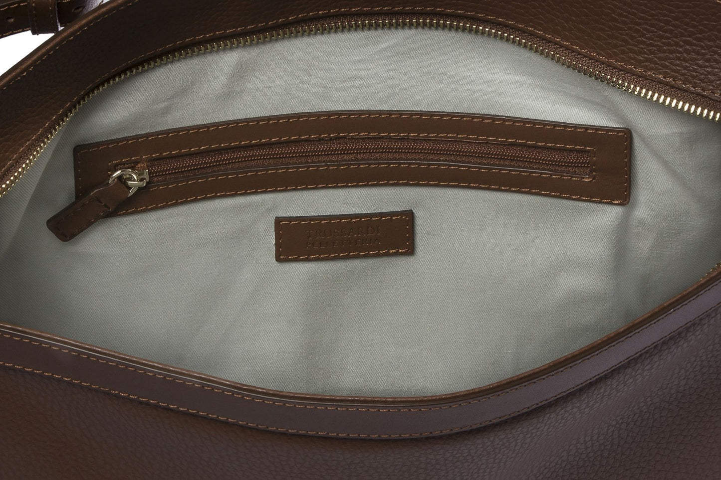 Elegant Embossed Leather Shoulder Bag