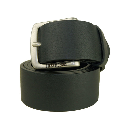 Sleek Black Leather Belt - Timeless Accessory